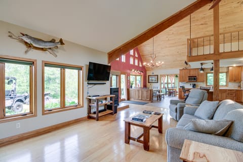 Riverfront Palisade Home in Savanna State Forest! House in Minnesota