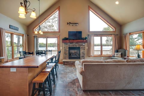 Lakefront Wisconsin Getaway w/ Kayak + Boat Dock! House in Wisconsin