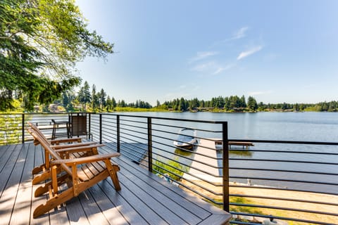 Gorgeous Long Lake Home w/ Dock, Kayak, SUP & More House in Lacey
