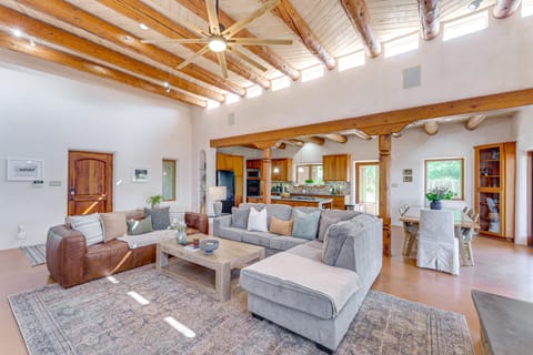 Mtn-View Retreat w/ Hot Tub in New Mexico! House in New Mexico