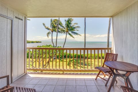 Kaunakakai Condo w/ Private Lanai & Ocean Views! Apartment in Molokai