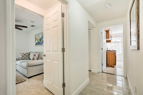 St Augustine Apt w/ Hot Tub Access ~ 1 Mi to Beach Apartment in Vilano Beach