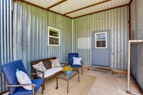 Charming Oklahoma Escape Near Beaches & Golfing! House in Oklahoma