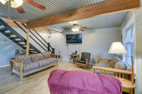 Lake Brownwood Home w/ Private Boat Dock! House in Rio Grande