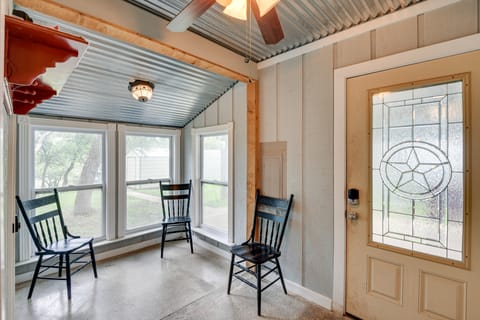 Lake Brownwood Home w/ Private Boat Dock! House in Rio Grande