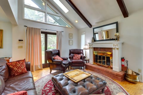 Fire Pit, Kayaks & Hammocks: Long Pond Home! House in Tunkhannock Township