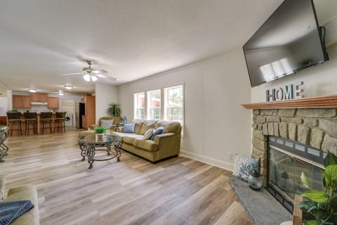 Fire Pit & Stunning Lake Views: Shell Knob Home! House in Shell Knob