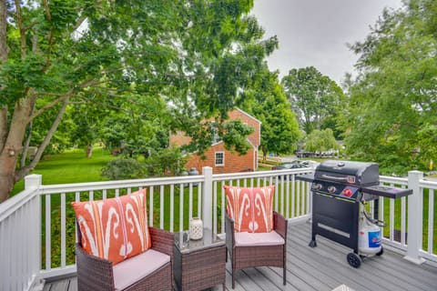 Middletown Vacation Rental: 2 Mi to Beach! House in Newport