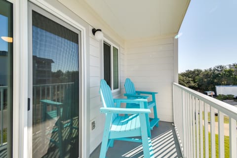 Walk to Beach! Gulf Shores Escape w/ Indoor Pool Apartment in Alabama