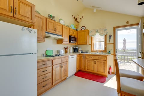 Deck w/ Water View: Coastal Escape Near P-Town! House in North Truro