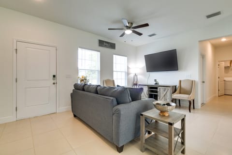 Bright, Pet-Friendly Home: 16 Mi to Downtown Ocala House in Florida