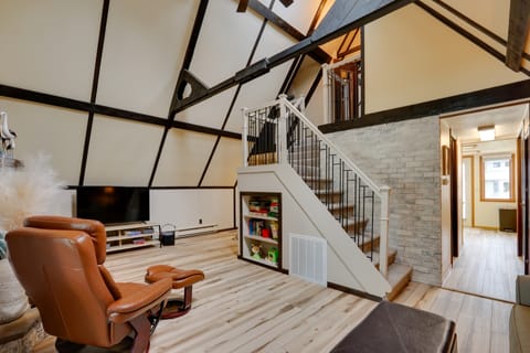 Lakefront St Marys Getaway w/ Boat Dock + Fire Pit House in Ohio