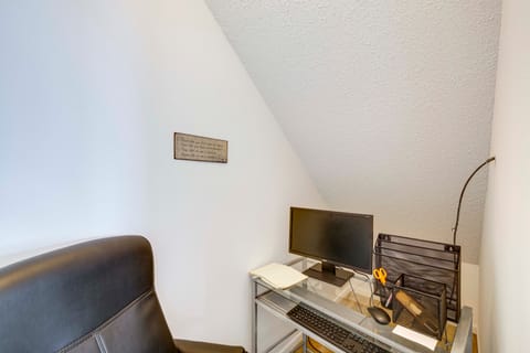 Camby Home w/ 3 Living Areas & Community Pool! House in Indianapolis