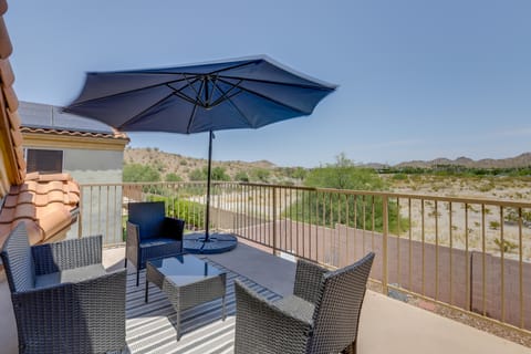 Cookout Ready! Desert Oasis w/ Pool in Goodyear House in Goodyear