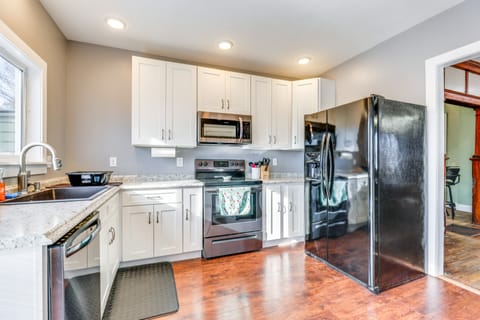 Pet-Friendly Penn Yan Home: Wineries, Parks, Lakes House in Penn Yan