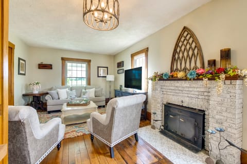 Countryside Home in Wooster w/ Patio & Fire Pit House in Ohio