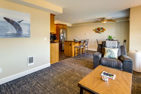 Rockaway Beach Vacation Rental Near Beach Access! Apartment in Rockaway Beach