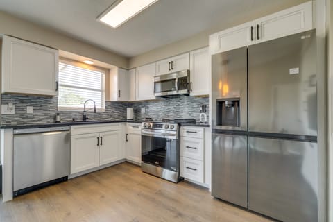 Florida Vacation Rental w/ Enclosed Porch! House in Beverly Hills