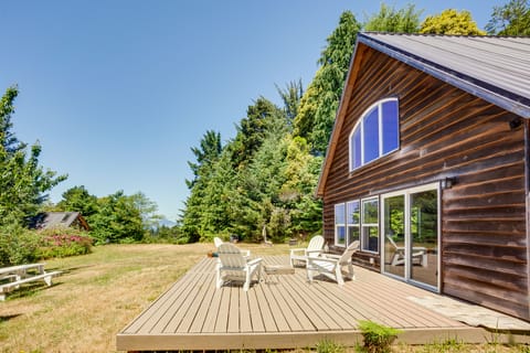 Gold Beach Vacation Rental: Close to Beaches! Cottage in Oregon