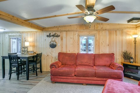 Island Park Vacation Rental ~ 31 Mi to Yellowstone House in Idaho