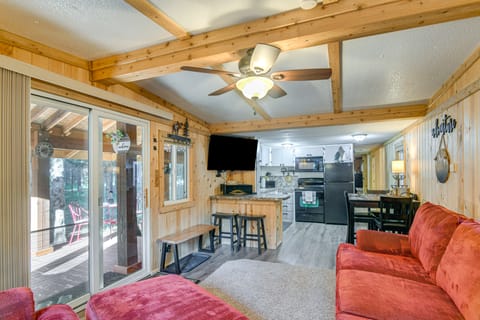 Island Park Vacation Rental ~ 31 Mi to Yellowstone House in Idaho