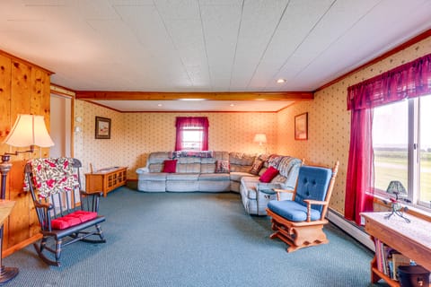 Penn Yan Vacation Rental Near Seneca & Keuka Lakes House in Finger Lakes