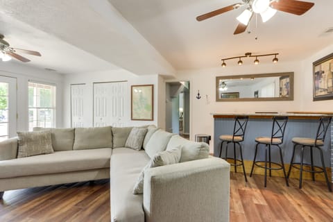 Fire Pit & Dock: Lake of the Ozarks Retreat! House in Ozark Mountains