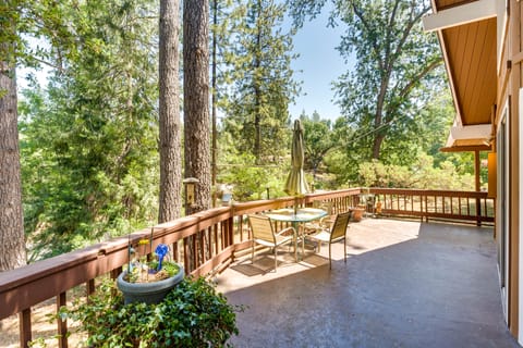 Groveland Vacation Rental ~ 26 Miles to Yosemite! House in Groveland