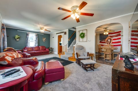 Cozy Iowa Getaway w/ Patio & Fenced-In Yard! House in Iowa