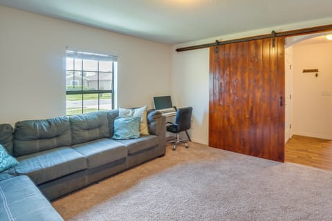 Tavares Retreat w/ Covered Patio & Private Yard House in Tavares