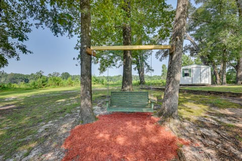 24 Mi to Morrison Springs County Park: Cozy Home House in South Walton County