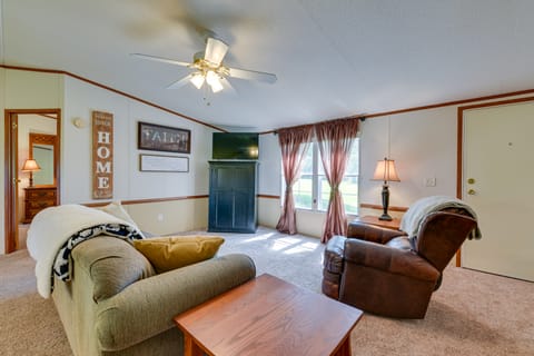 24 Mi to Morrison Springs County Park: Cozy Home House in South Walton County