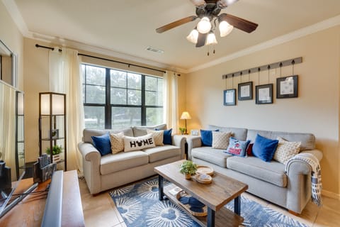 9 Mi to Disney: Davenport Condo w/ Community Pools Apartment in Four Corners