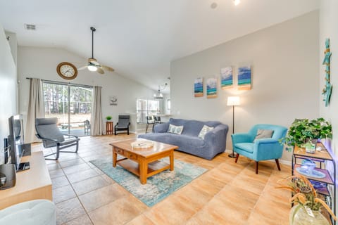 10 Mi to Disney: Home w/ Spa & Heated Pool! House in Four Corners