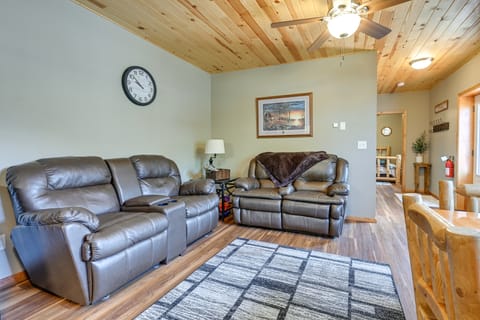 Cozy Lake Wissota Escape w/ Community Dock! Cottage in Wisconsin