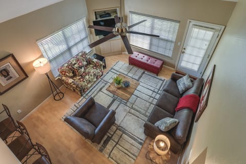 Branson Vacation Rental w/ Pools & Hot Tub! Apartment in Branson