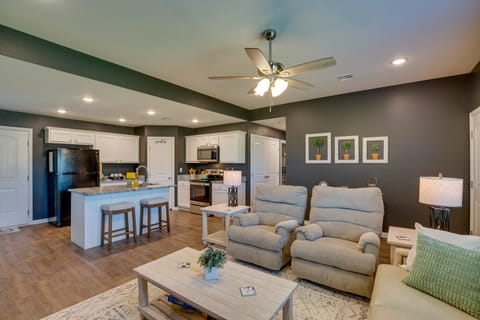 Madill Vacation Rental w/ Grill: Near Lake Texoma! House in Lake Texoma