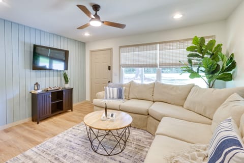 Pet-Friendly Alabama Retreat w/ Deck & Patio! House in Alabama