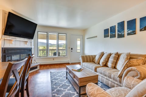 Fraser Condo Rental w/ Balcony, Mountain Views! Apartment in Fraser