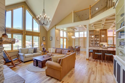 Hot Tub + Golf Course Views: Luxe Sturgis Home! House in North Lawrence