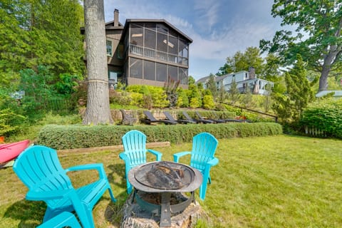 Lakefront Queensbury Home: Kayaks + Boat Dock House in Queensbury