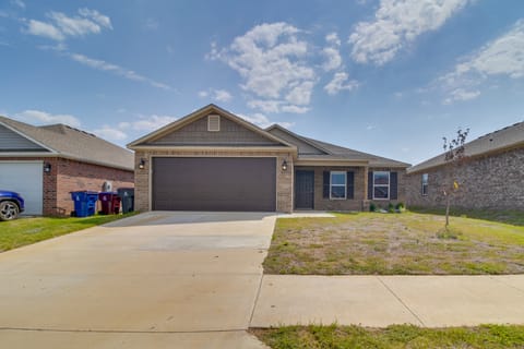 Charming Arkansas Getaway - Walk to Downtown! House in Fort Smith