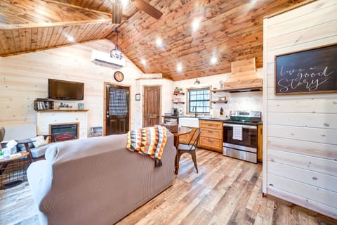 McAlester Vacation Rental w/ Private Hot Tub House in Eufaula