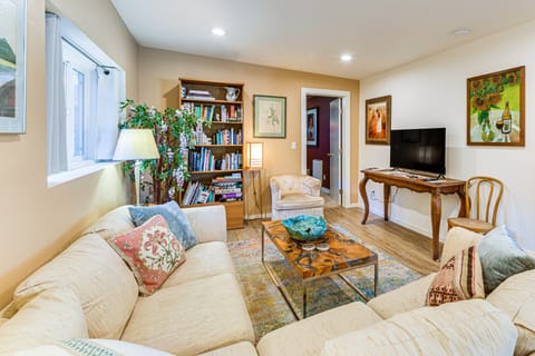 Hot Tub & Views: 'Secret Garden' Fort Bragg Cabin House in Mendocino County