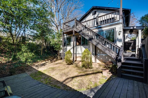 See World Cup Play! West Midtown ATL Home w/ Deck House in Buckhead