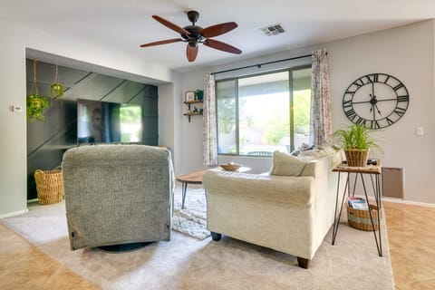 4 Mi to Surprise Stadium! 'Sunny V' Home w/ Patio House in Surprise
