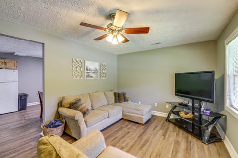 Huntsville Vacation Rental w/ Fire Pit House in Tennessee