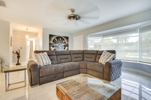 Furnished Patio + Gas Grill: Deerfield Beach Home House in Lighthouse Point