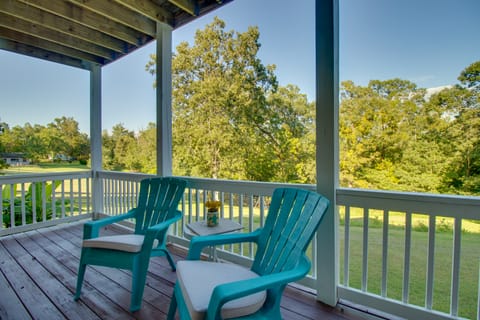 Spacious Home Near Norfork Lake w/ Wraparound Deck House in Norfork Lake