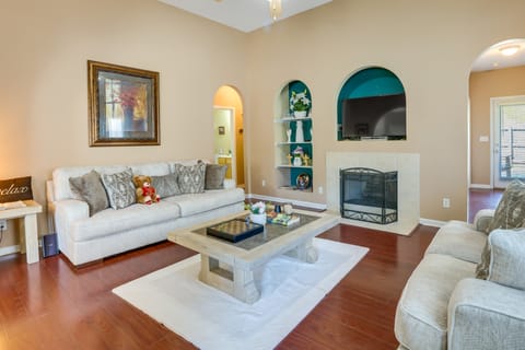 Birmingham Home w/ Yard - 15 Mi to Downtown! House in Birmingham